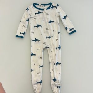 🦈 Deep Sea Kyte Baby Footie 12-18m RETIRED